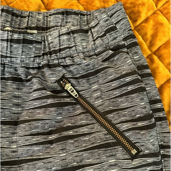 Athleta resort pants - Picture 5 of 5